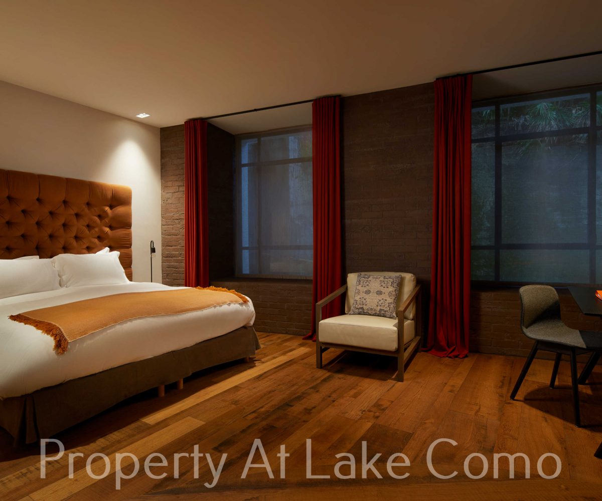 Villa Breakwater suites Luxury Rental