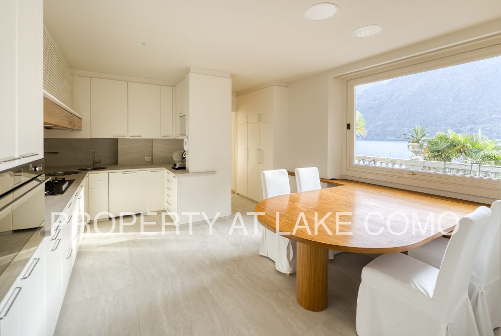 Lake Como Villa for sale