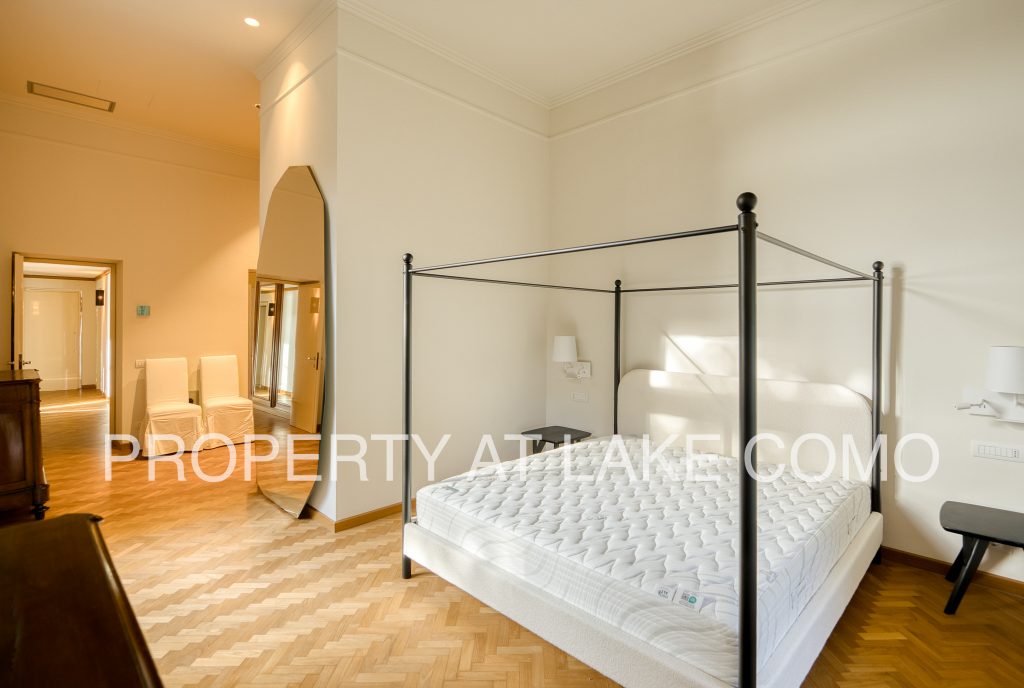 Lake Como Villa for sale