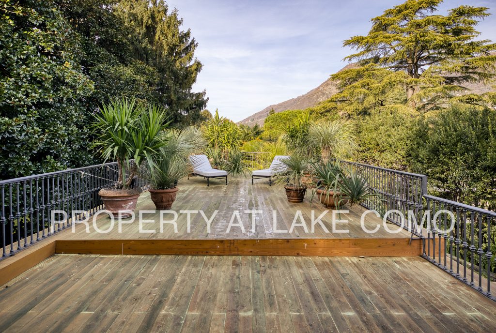 Lake Como Villa for sale